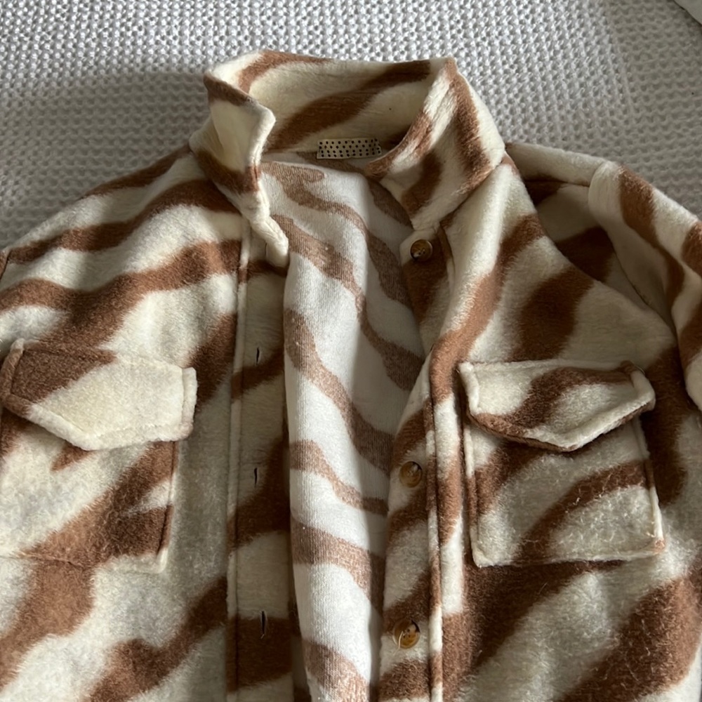 Zebra printed shacket